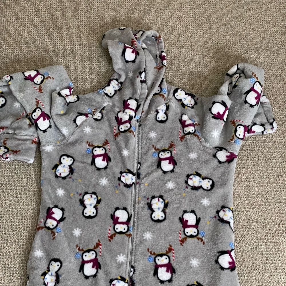 Penguin printed Christmas onesie
